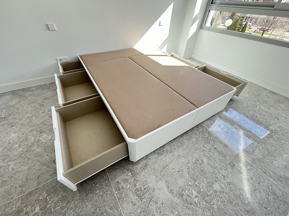 camas a medida tapizada