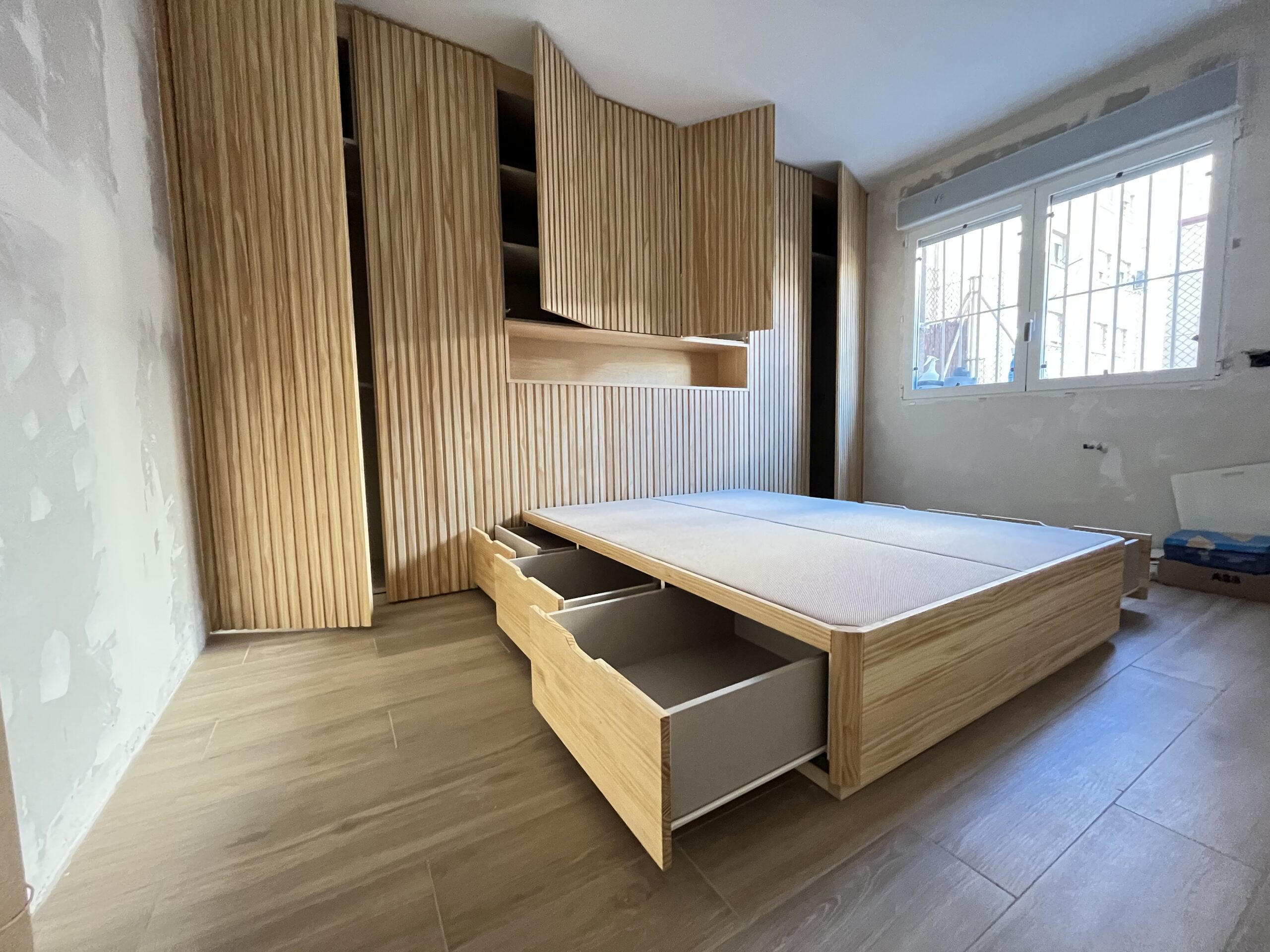 Luxe Elegante y Minimalista